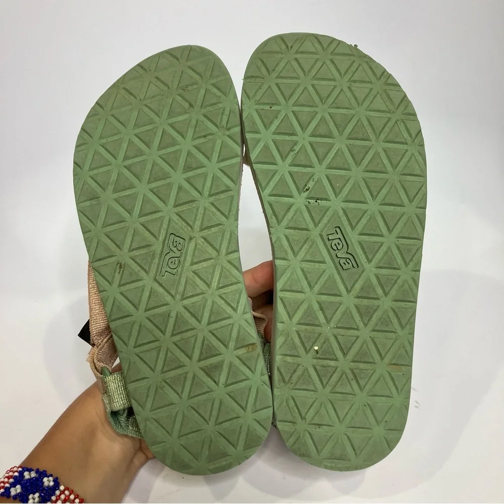 Teva original universal metallic sandals casual multicolor girls‎ size 4 trendy
